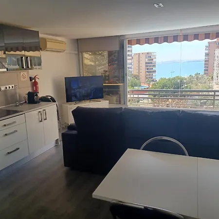 Apartamento-estudio Vistas Al Mar Apartment *